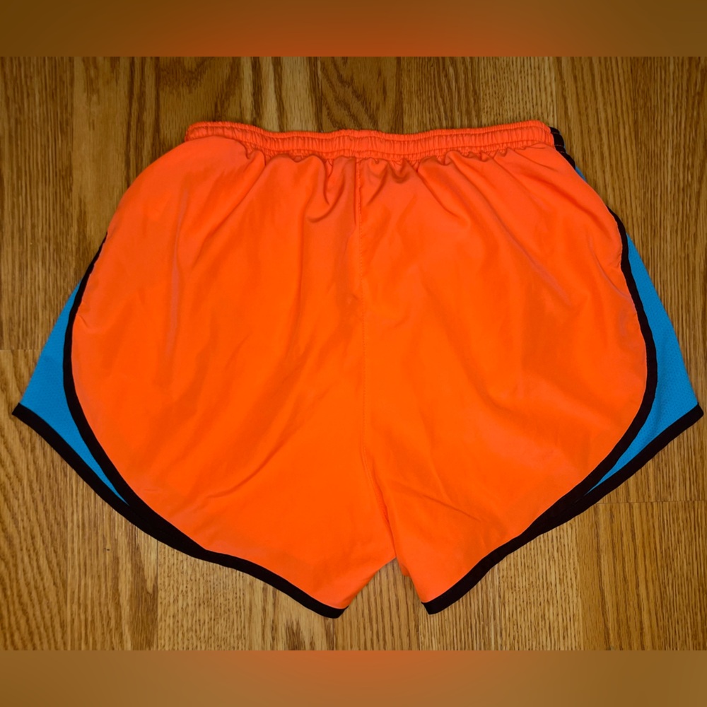 Nike tempo running shorts with liner - Picture 6 of 7